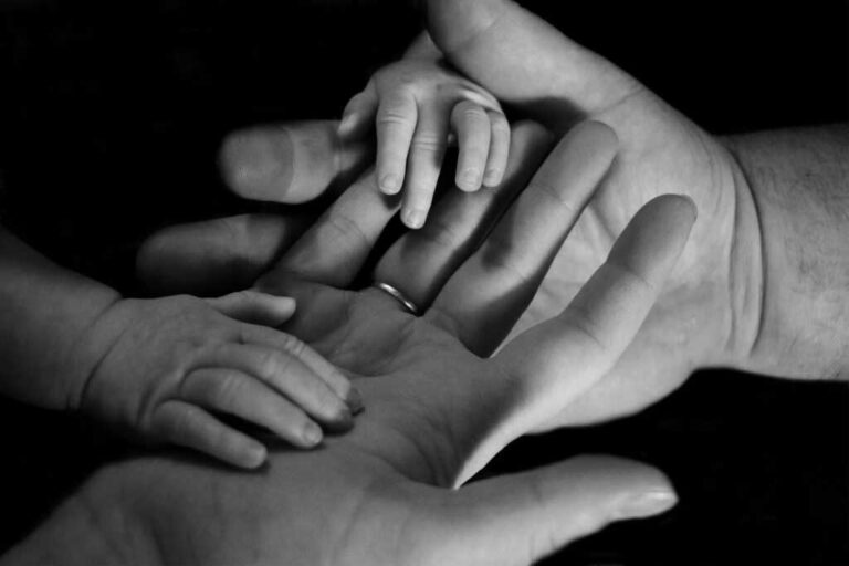 Hands